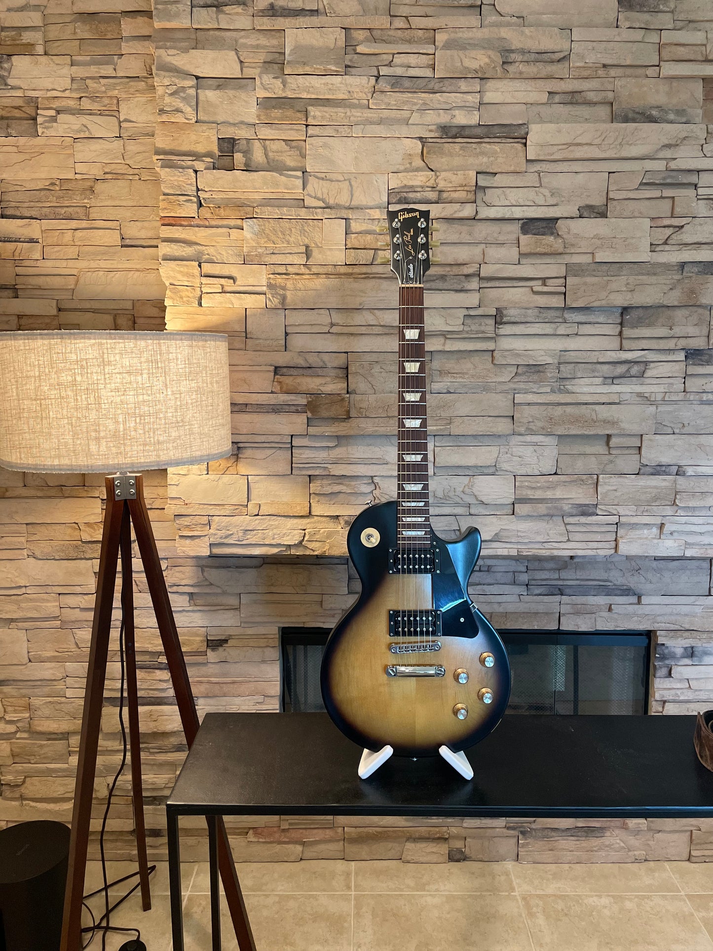 Gibson Les Paul Studio – 2 Tone Burst