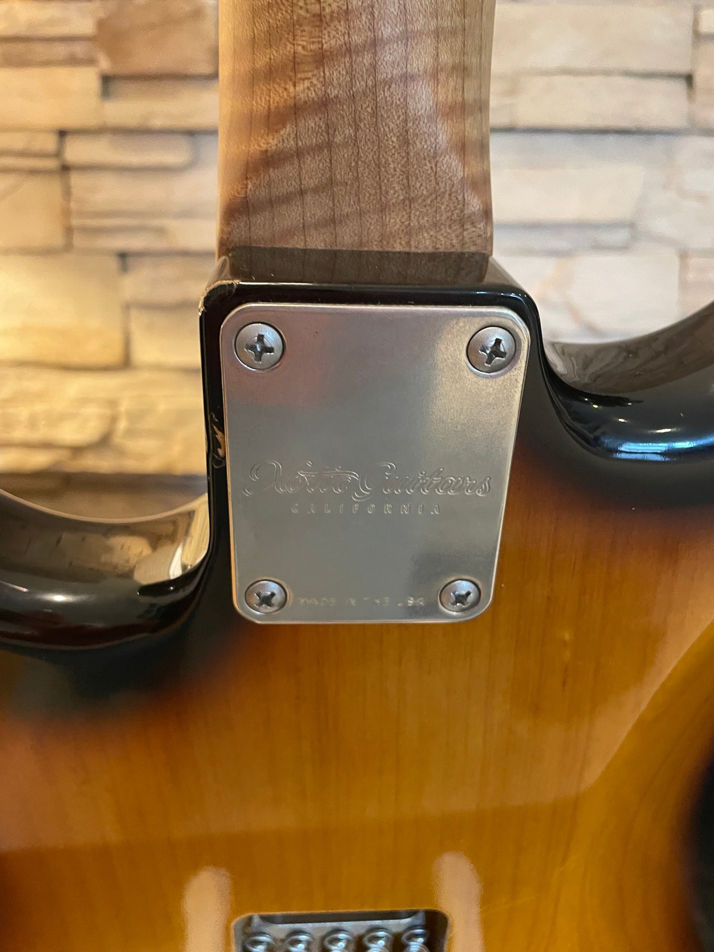 Xotic XSC Pro 2 – 2 Color Sunburst