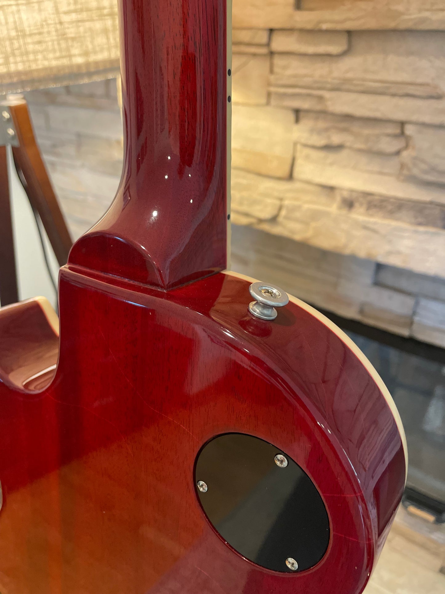 Gibson Les Paul Standard ’60s Neck – Unburst