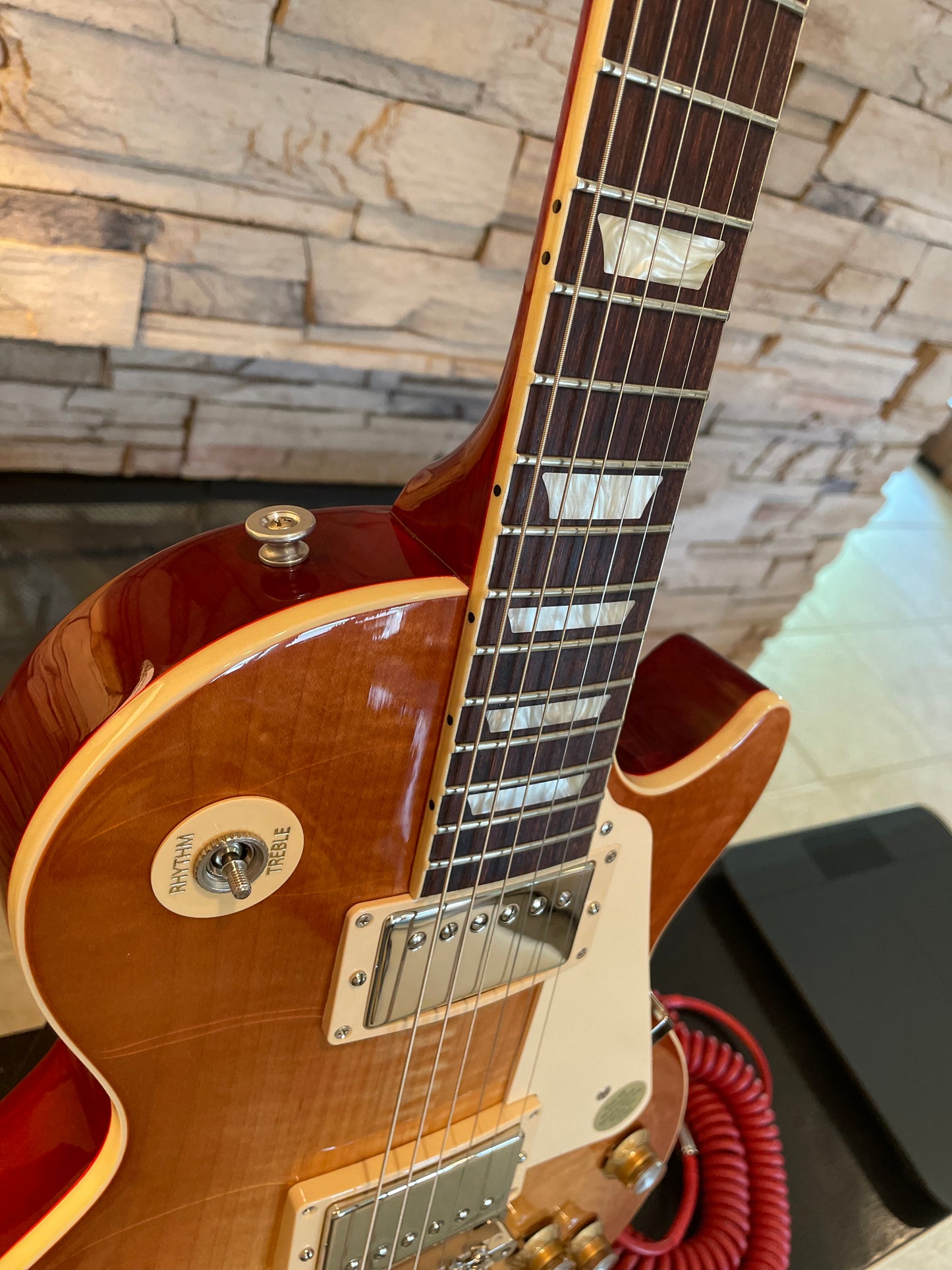 Gibson Les Paul Standard ’60s Neck – Unburst