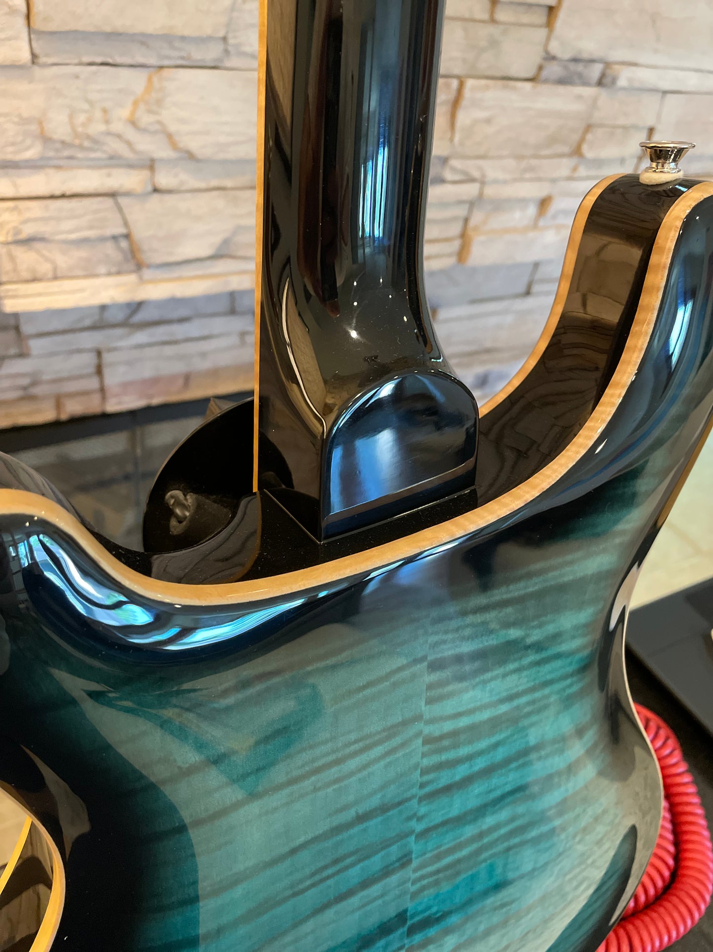 PRS SE Hollowbody II Piezo – Peacock Blue Burst