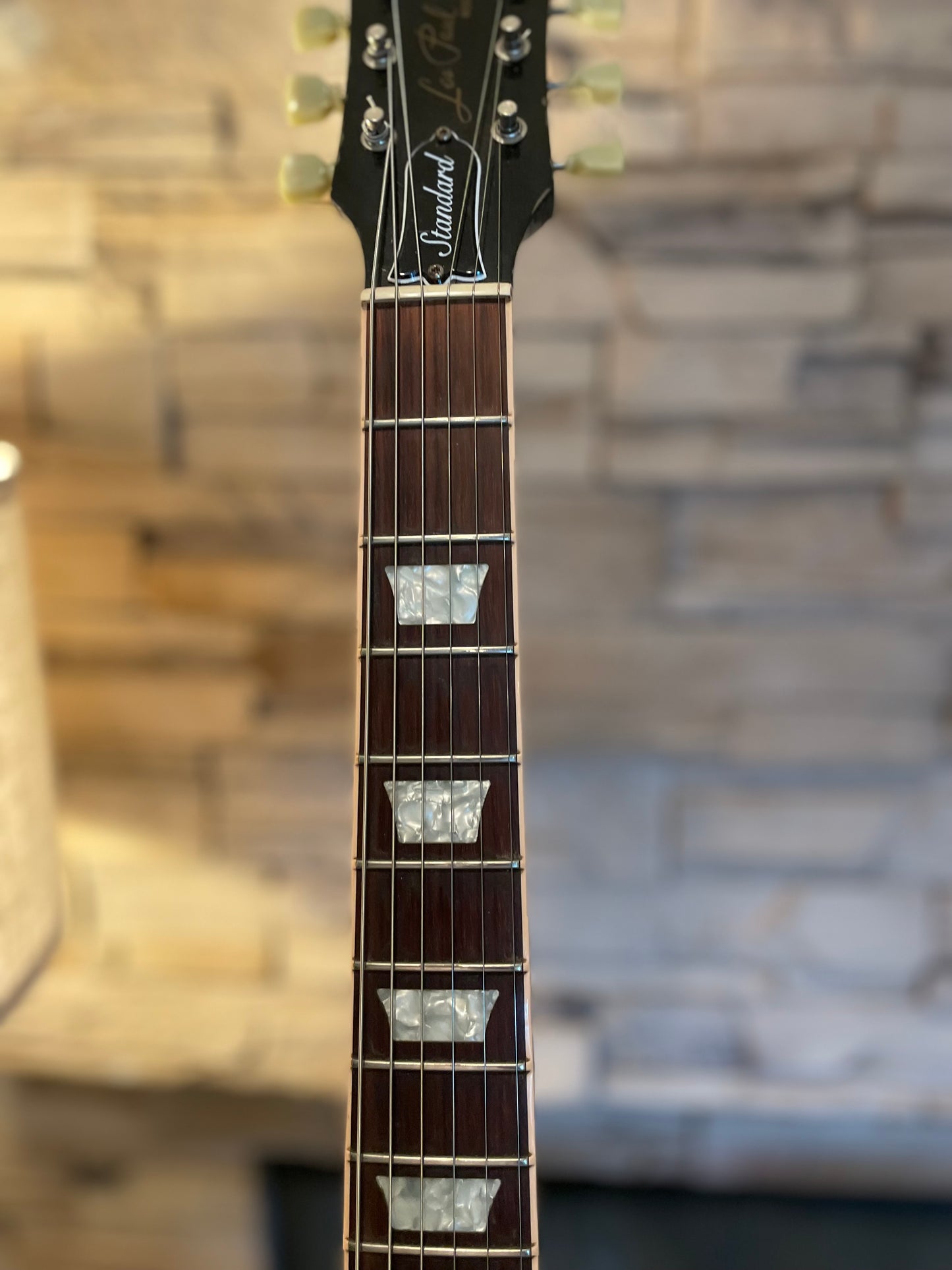 Gibson Les Paul Standard – Ebony / Black