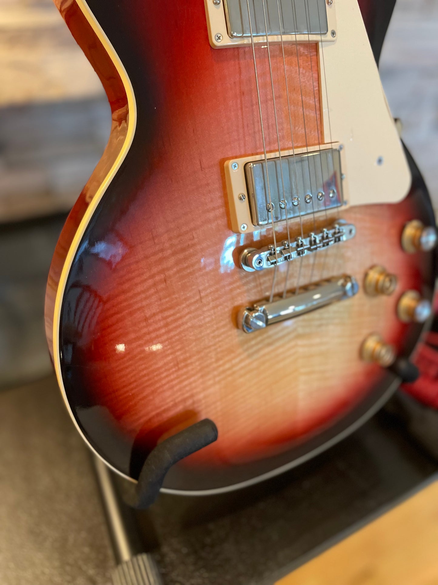 Gibson Les Paul Standard ’60s Limited Edition – Tri-Burst