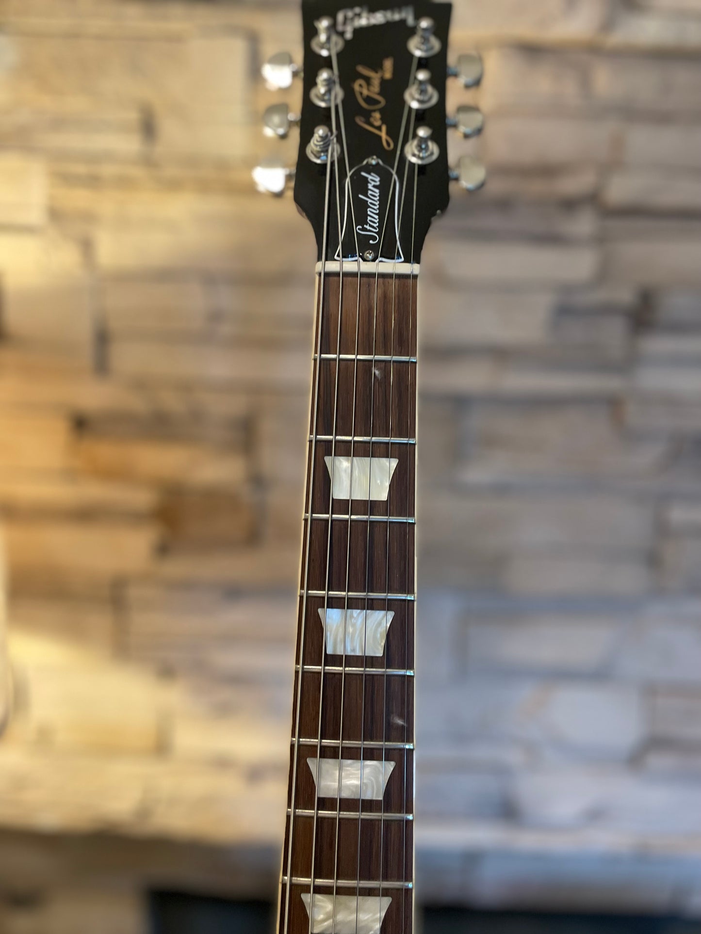 Gibson Les Paul Standard – Dark Cherry Burst